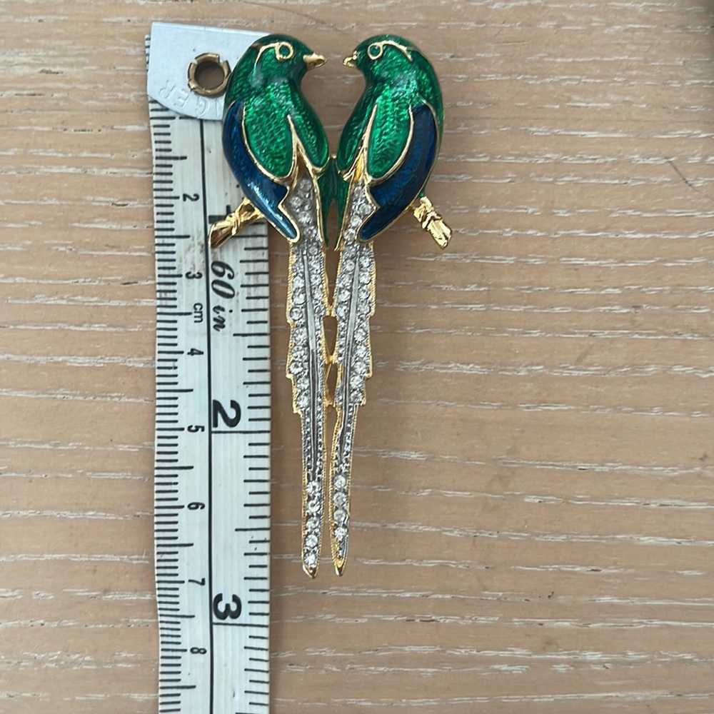 Vintage metal double Peacock brooch pin